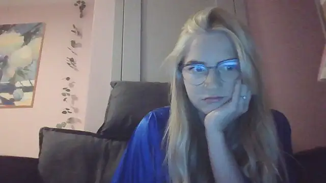 Snapshot of Kiss_To_Remember chatting on 19, 3, 2026 Kiss To Remember online show from 19, 3, 2026