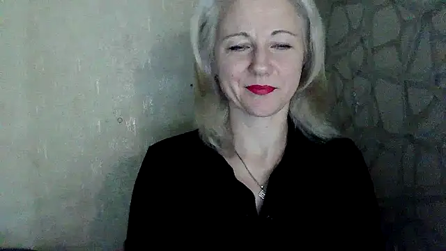 Katerina-Kissa online show from 24, 4, 2026