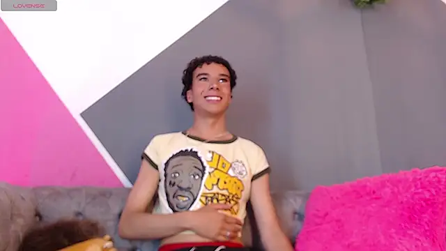 Snapshot of Lord_Tayron chatting on 5, 3, 2026 Lord Tayron online show from 5, 3, 2026