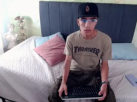 Snapshot of abraham_xo chatting on 20, 3, 2026 abraham xo online show from 20, 3, 2026