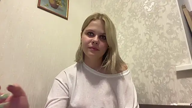 Snapshot of RoyalNovaX chatting on 10, 3, 2026 RoyalNovaX online show from 10, 3, 2026