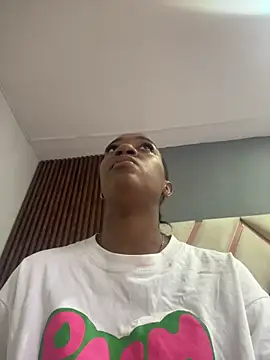 Emi rousse online show from 3, 3, 2026