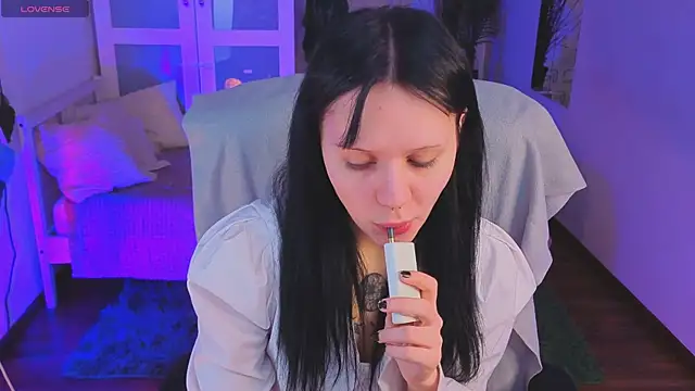 kittenlolla online show from 8, 5, 2026