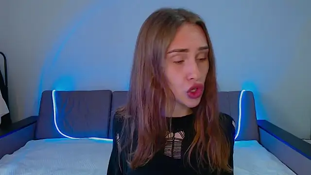 yourameliaa online show from 21, 4, 2026