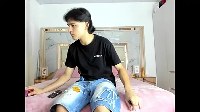 monky 0002 online show from 15, 3, 2026