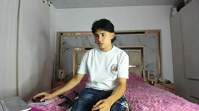 monky 0002 online show from 18, 3, 2026