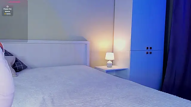 Snapshot of SueWolvin chatting on 19, 3, 2026 SueWolvin online show from 19, 3, 2026