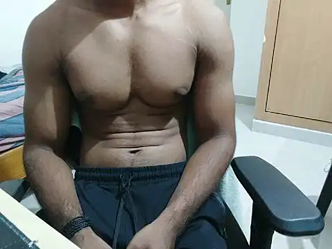 Snapshot of kratosTheHunk chatting on 15, 5, 2026 kratosTheHunk online show from 15, 5, 2026
