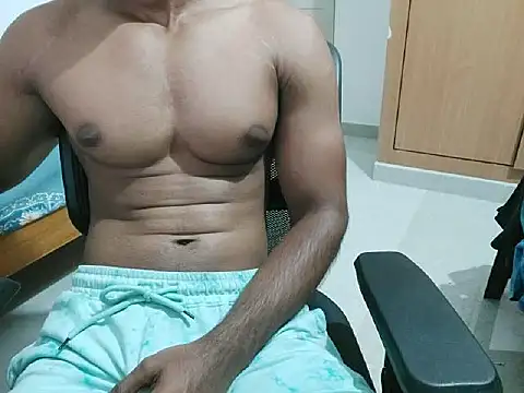 Snapshot of kratosTheHunk chatting on 5, 7, 2026 kratosTheHunk online show from 5, 7, 2026