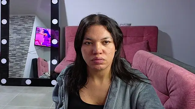 Snapshot of ashley-midnight chatting on 12, 3, 2026 ashley-midnight online show from 12, 3, 2026