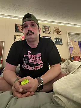 PoundedCajunGuy93 online show from 6, 5, 2026
