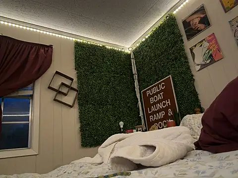 PoundedCajunGuy93 online show from 18, 7, 2026
