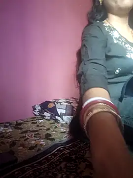 Couple hot999 online show from 30, 4, 2026