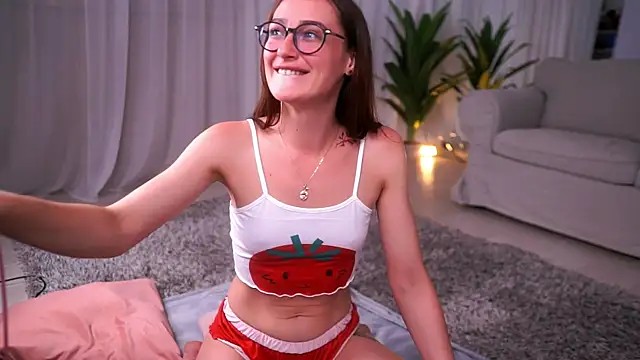 KaelisRose online show from 15, 7, 2026