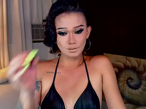 xXLustFullTransXx online show from 19, 3, 2026