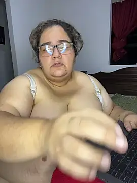 Snapshot of marianacooper12 chatting on 7, 3, 2026 marianacooper12 online show from 7, 3, 2026