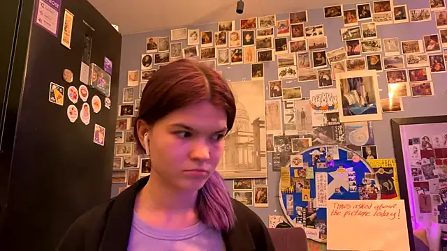 Snapshot of gorepyputa chatting on 11, 3, 2026 gorepyputa online show from 11, 3, 2026