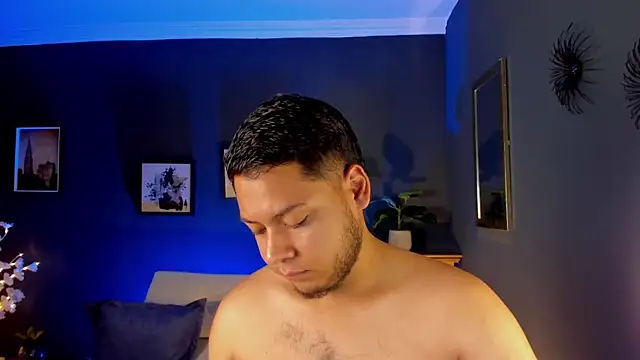 Snapshot of Akon_2XXX chatting on 18, 3, 2026 Akon 2XXX online show from 18, 3, 2026