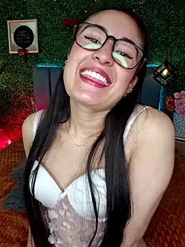 Cataa Hill online show from 6, 5, 2026
