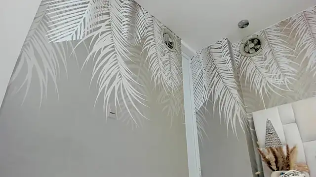 Princess little18 online show from 24, 3, 2026