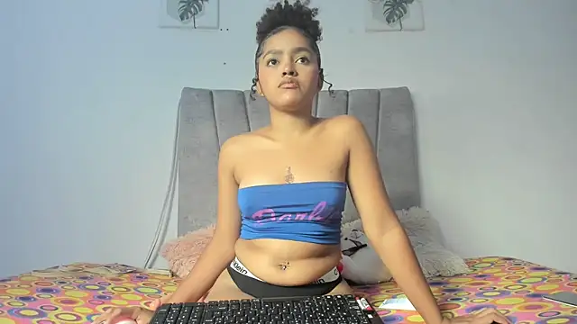 Snapshot of Andreina_evans chatting on 20, 3, 2026 Andreina evans online show from 20, 3, 2026