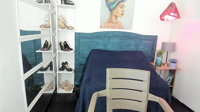 Snapshot of KiaraXMilf chatting on 20, 3, 2026 KiaraXMilf online show from 20, 3, 2026