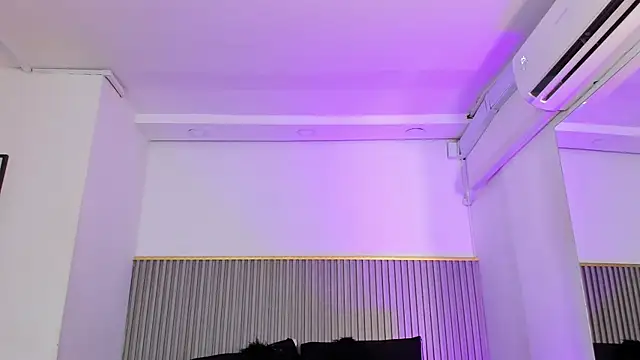 Snapshot of ashvalentine_ chatting on 7, 7, 2026 ashvalentine online show from 7, 7, 2026