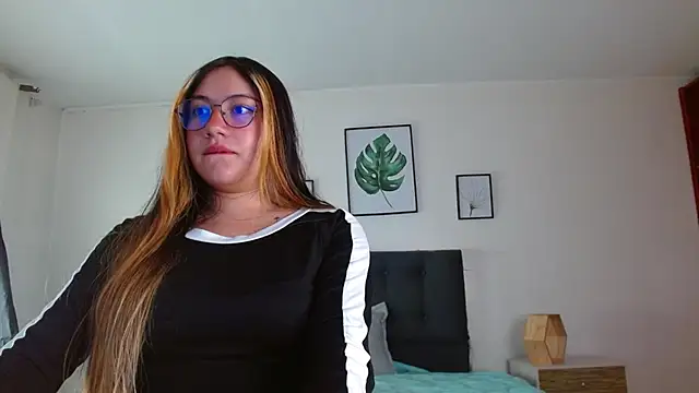samanthachop online show from 30, 6, 2026