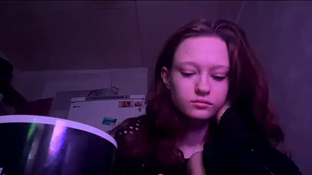 Snapshot of HousedMud chatting on 16, 3, 2026 HousedMud online show from 16, 3, 2026