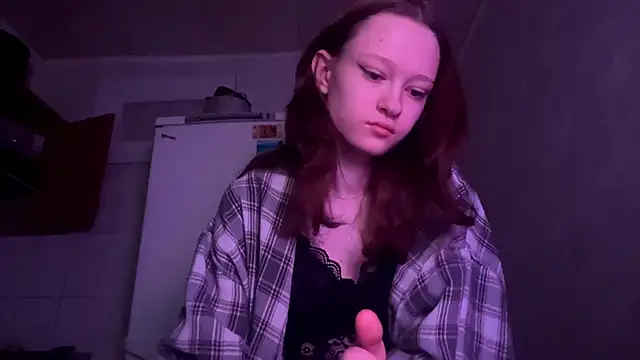 Snapshot of HousedMud chatting on 20, 3, 2026 HousedMud online show from 20, 3, 2026