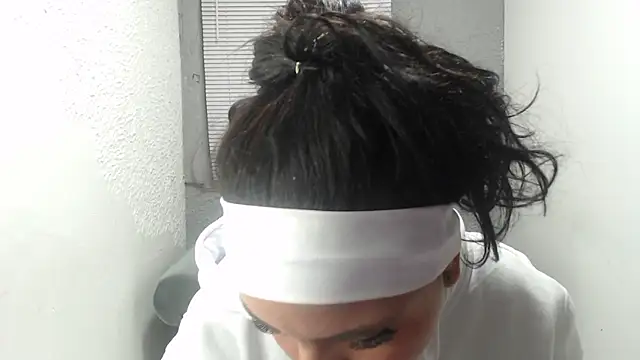 kimmyfuckass online show from 5, 5, 2026