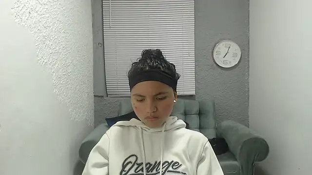 kimmyfuckass online show from 8, 5, 2026
