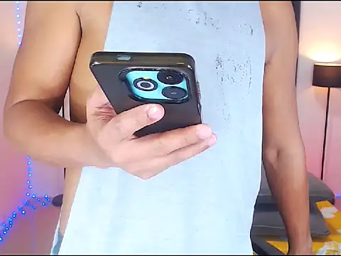 Snapshot of IANhARDfUcker chatting on 16, 3, 2026 IANhARDfUcker online show from 16, 3, 2026