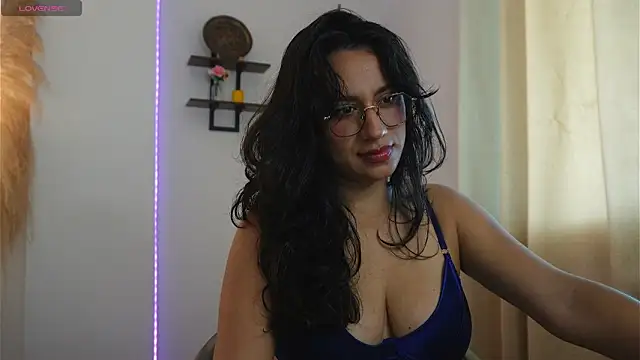 Snapshot of ally_muller chatting on 26, 3, 2026 ally muller online show from 26, 3, 2026