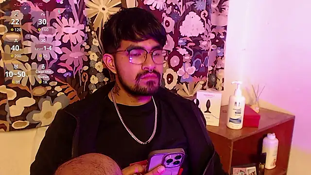 Snapshot of kcleiton chatting on 4, 3, 2026 kcleiton online show from 4, 3, 2026