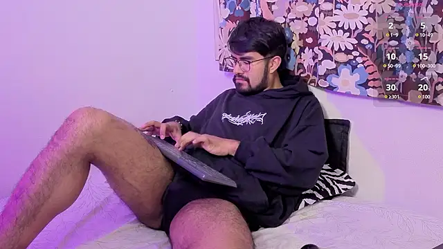 Snapshot of kcleiton chatting on 13, 3, 2026 kcleiton online show from 13, 3, 2026