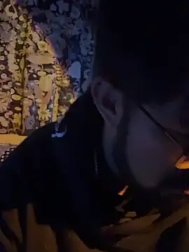 Snapshot of kcleiton chatting on 20, 3, 2026 kcleiton online show from 20, 3, 2026