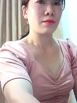 Snapshot of Bondgirl_9 chatting on 22, 3, 2026 Bondgirl 9 online show from 22, 3, 2026