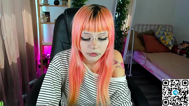 Necucuby online show from 4, 5, 2026