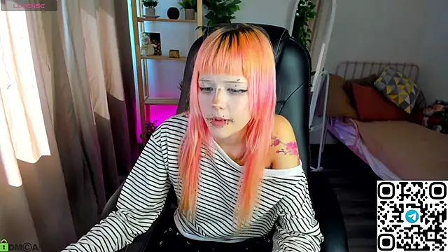 Necucuby online show from 7, 5, 2026