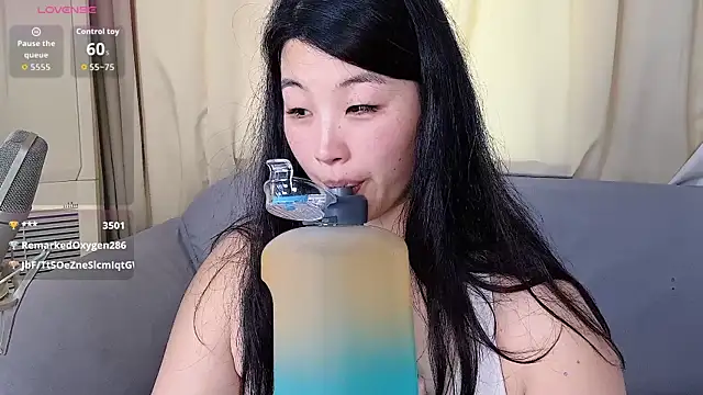 Tavie1744 online show from 5, 6, 2026
