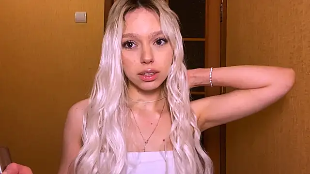 Snapshot of YawingSanguine chatting on 14, 3, 2026 YawingSanguine online show from 14, 3, 2026