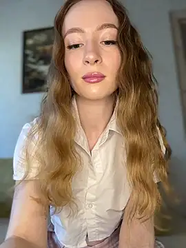Little Candy 18 online show from 7, 5, 2026