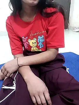 Snapshot of Your_Haseena7 chatting on 18, 3, 2026 Your Haseena7 online show from 18, 3, 2026