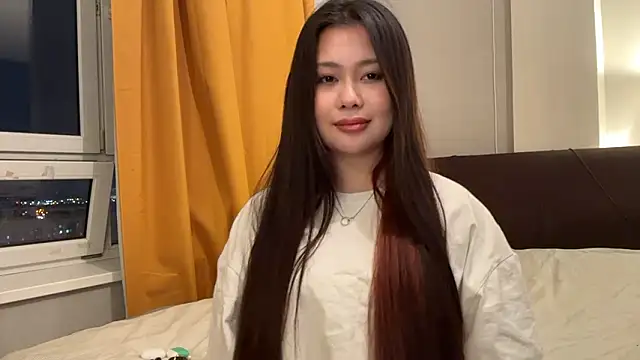 YukiLian online show from 6, 3, 2026