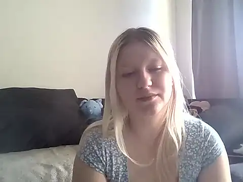 Snapshot of LenaSecret19 chatting on 10, 3, 2026 LenaSecret19 online show from 10, 3, 2026