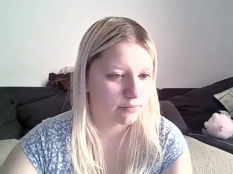 Snapshot of LenaSecret19 chatting on 11, 3, 2026 LenaSecret19 online show from 11, 3, 2026