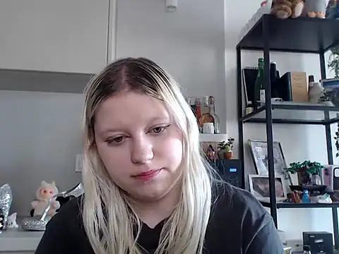 Snapshot of LenaSecret19 chatting on 23, 3, 2026 LenaSecret19 online show from 23, 3, 2026