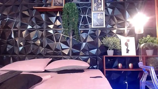 Alicia colton online show from 7, 3, 2026