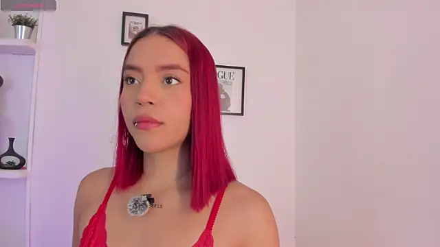Im Scarlett  online show from 4, 5, 2026